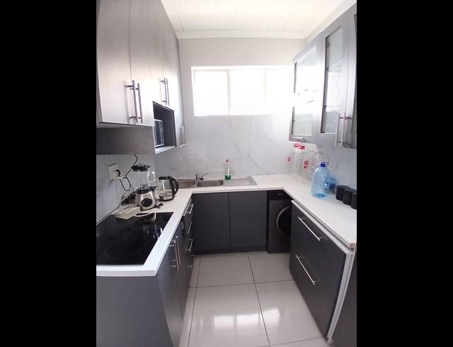 1 BEDROOM APARTMENT TO LET IN WESTDENE